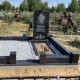Класичний пам'ятник для мужчини і гранітними цоколями № 10230