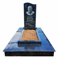Вертикальний пам'ятник з портретом та надписами № 35377