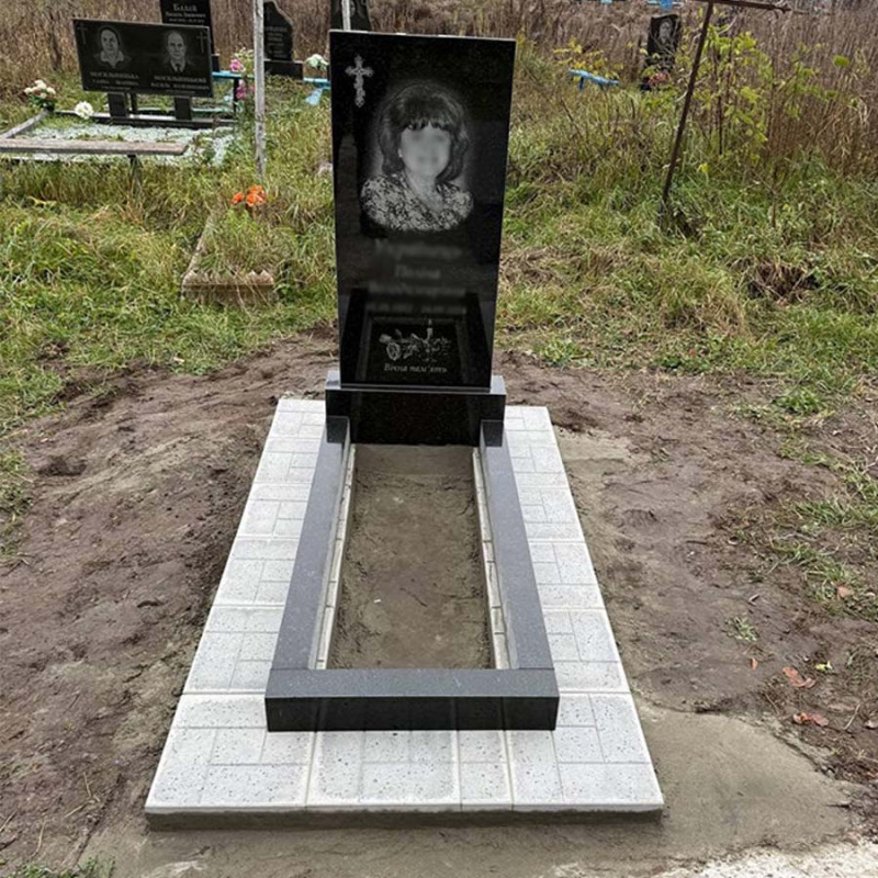 Стандартний пам'ятник на могилу № 73506