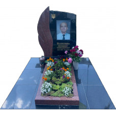 Пам'ятник  військовому з кольоровим портретом 30-40 см № 500282