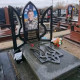 Пам'ятник тризуб військовому на могилу з кольоровим портретом № 608495
