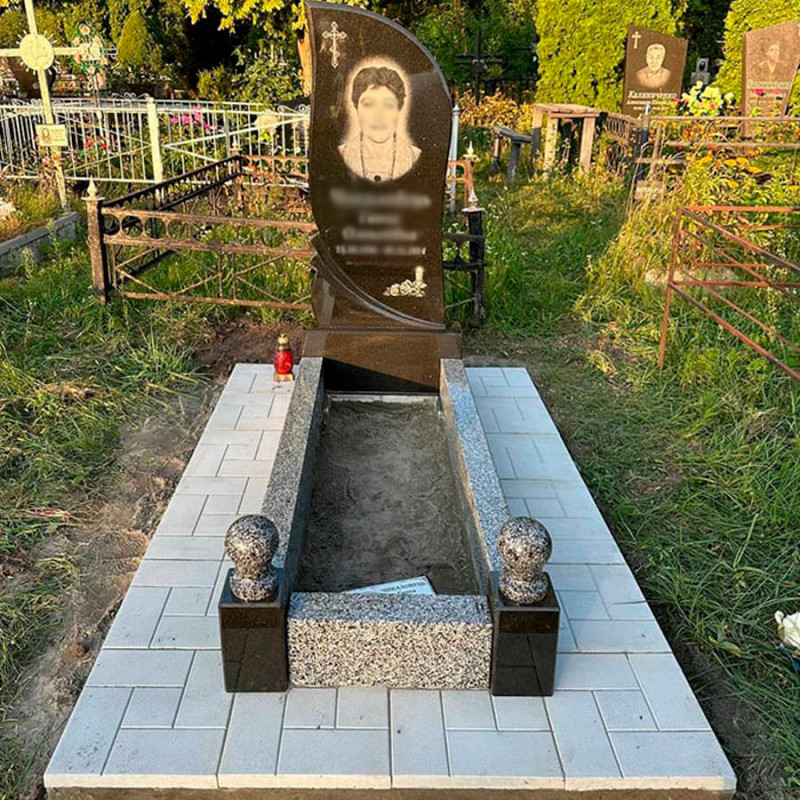Пам'ятник хвиля для жінки на могилу № 125416