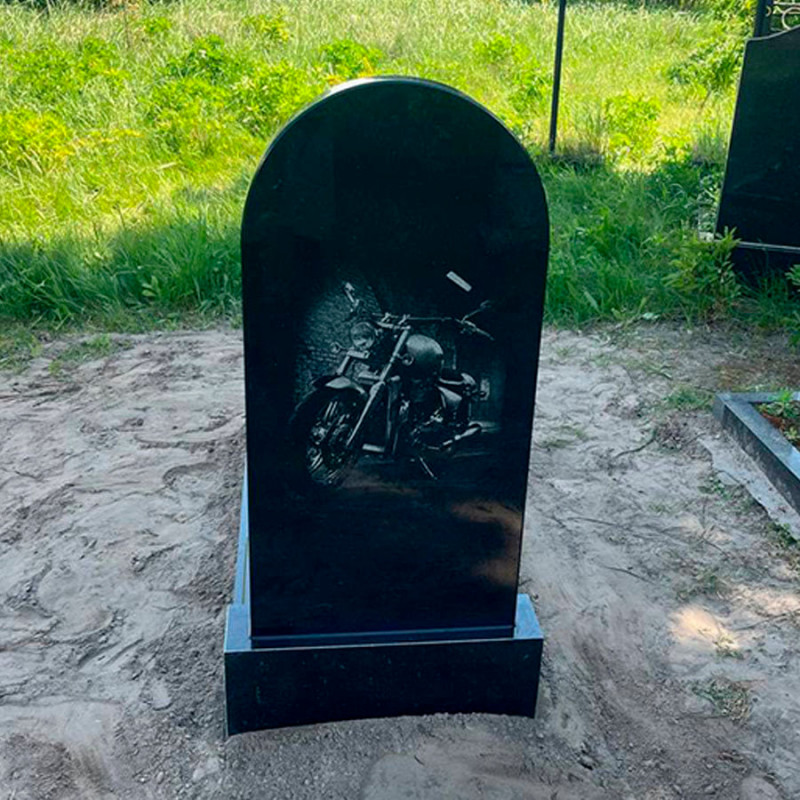 Пам'ятник на одного на кладовище № 794015