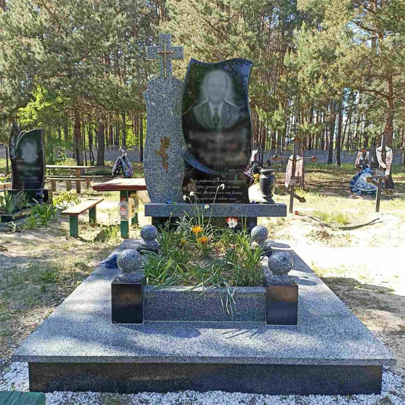 Пам'ятник для одного з цоколем з покости № 15278