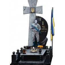 Козацький хрест на могилу військовому зі світлого каменю № 767650